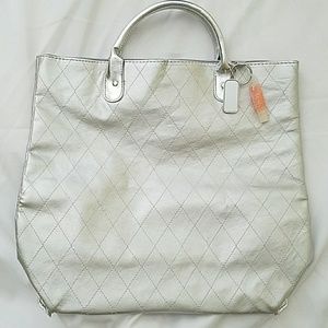 Clinique Tote Silver Double Strap Light Purple int